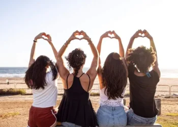 15 Best Names for Group of 4 You Need To Know