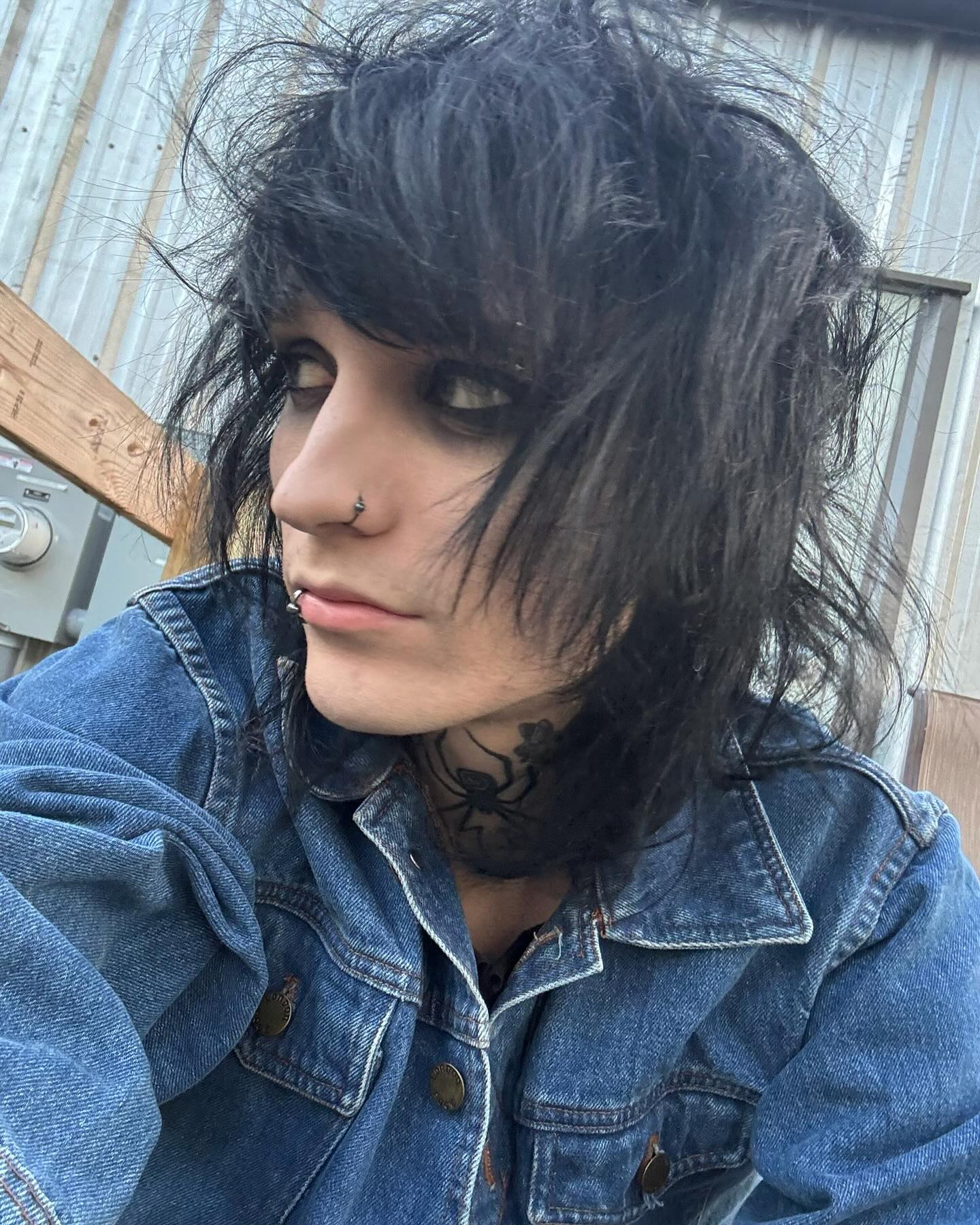 Johnnie Guilbert Biography