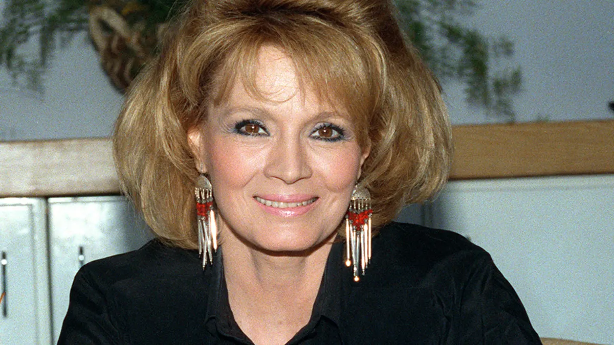 When Did Angie Dickinson Passed Away? Full Details Here
