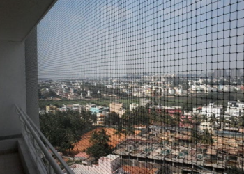 Safe Living Elevated: Best Balcony Nets for High-Rises